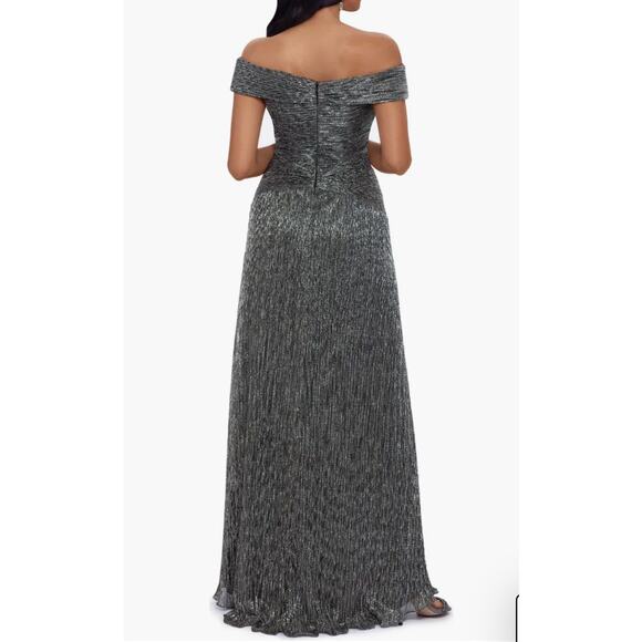 H2 Xscape Long Maxi Off Shoulder Gown Womens 16 Silver Metallic - Picture 2 of 10